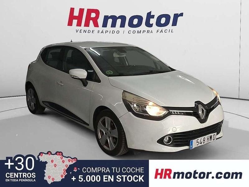 Usado Renault Clio IV Dynamique 91 CV (66 kW) 2014 Blanco Utilitario