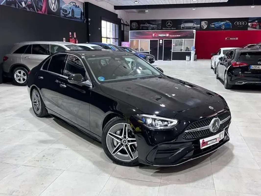 Usado Mercedes C200 204 CV (150 kW) 2023 Negro Berlina