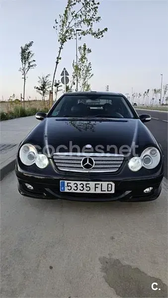 Usado Mercedes C180 Sport Edition 143 CV (105 kW) 2007 Negro Berlina