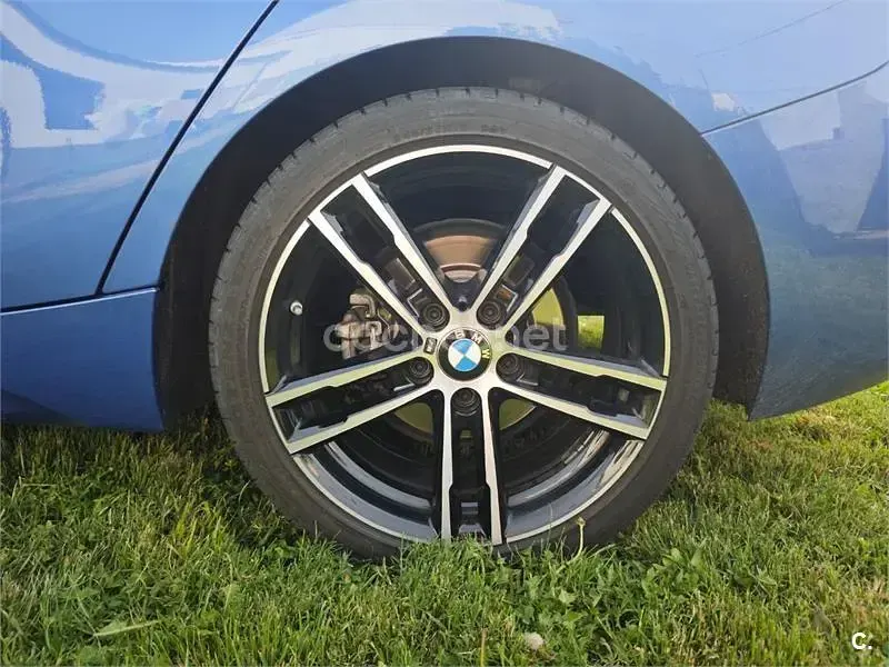 Usado BMW 118 Shadowline 150 CV (110 kW) 2017 Azul Utilitario
