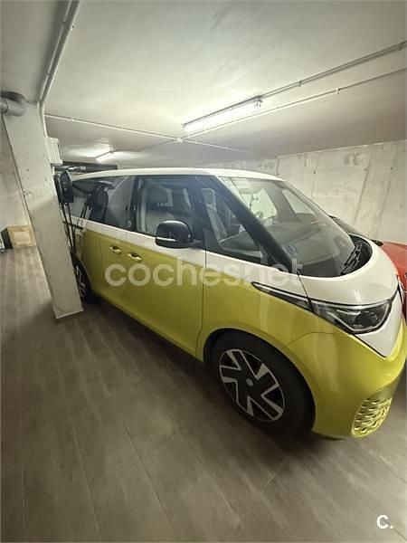 Eléctrico Usado 2023 VW ID. Buzz Edition Monovolumen | 41.500 € - Imagen 1/4