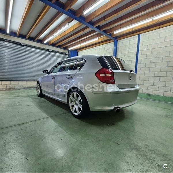 Usado BMW 118 129 CV (94 kW) 2008 Gris / plata Utilitario