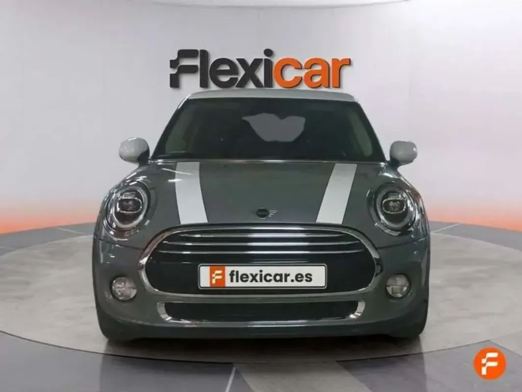 Usado Mini Cooper 136 CV (100 kW) 2018 Gris Utilitario