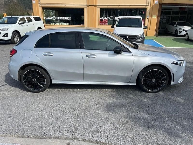 Usado Mercedes A250 218 CV (160 kW) 2023 Gris / plata Berlina