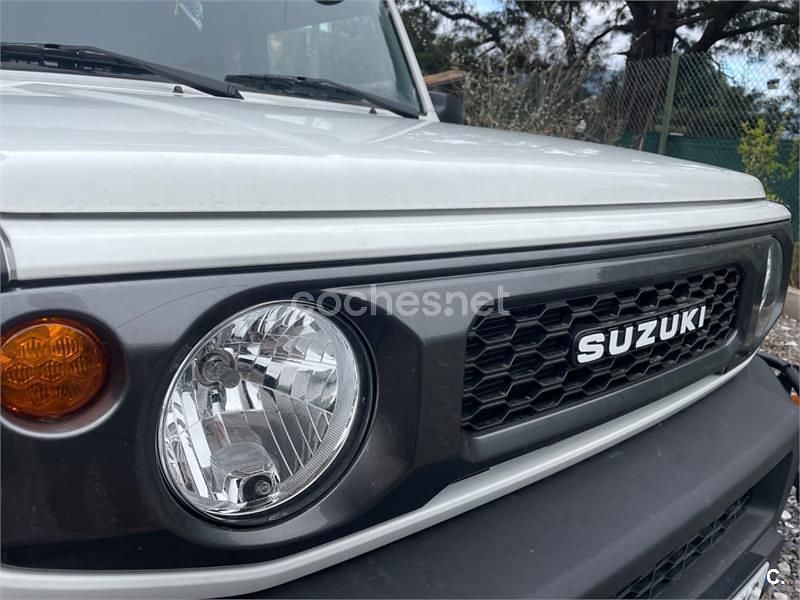 Usado Suzuki Jimny 102 CV (75 kW) 2024 Blanco SUV