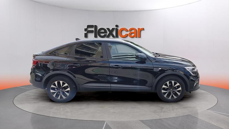 Begagnad Renault Arkana Evolution 145 HK (106 kW) 2023 Svart SUV