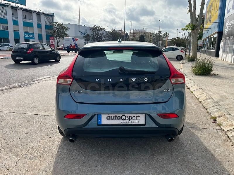 Usado Volvo V40 Momentum 150 CV (110 kW) 2014 Azul Berlina