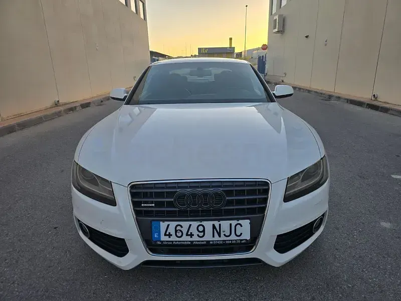 Usado Audi A5 S-Line 240 CV (176 kW) 2010 Blanco Coupe