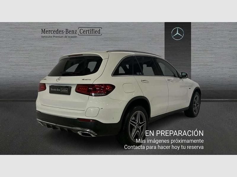 Usado Mercedes GLC300e 313 CV (230 kW) 2022 Blanco SUV
