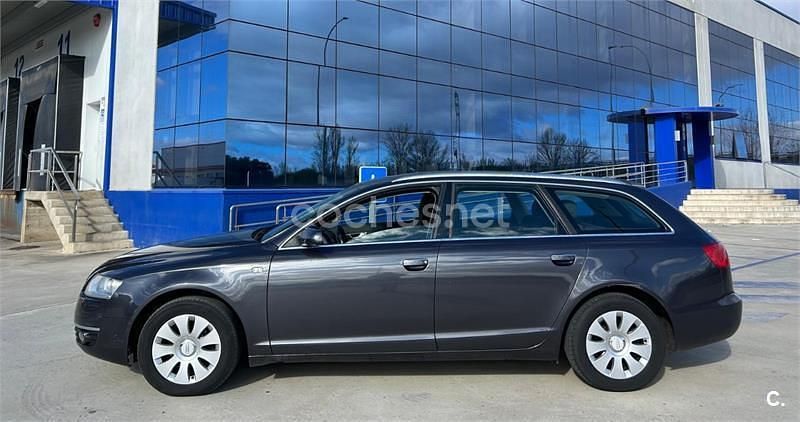 Usado Audi A6 140 CV (102 kW) 2007 Gris / plata Familiar