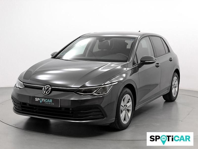Usado VW Golf VII Life 150 CV (110 kW) 2021 Gris / plata Utilitario