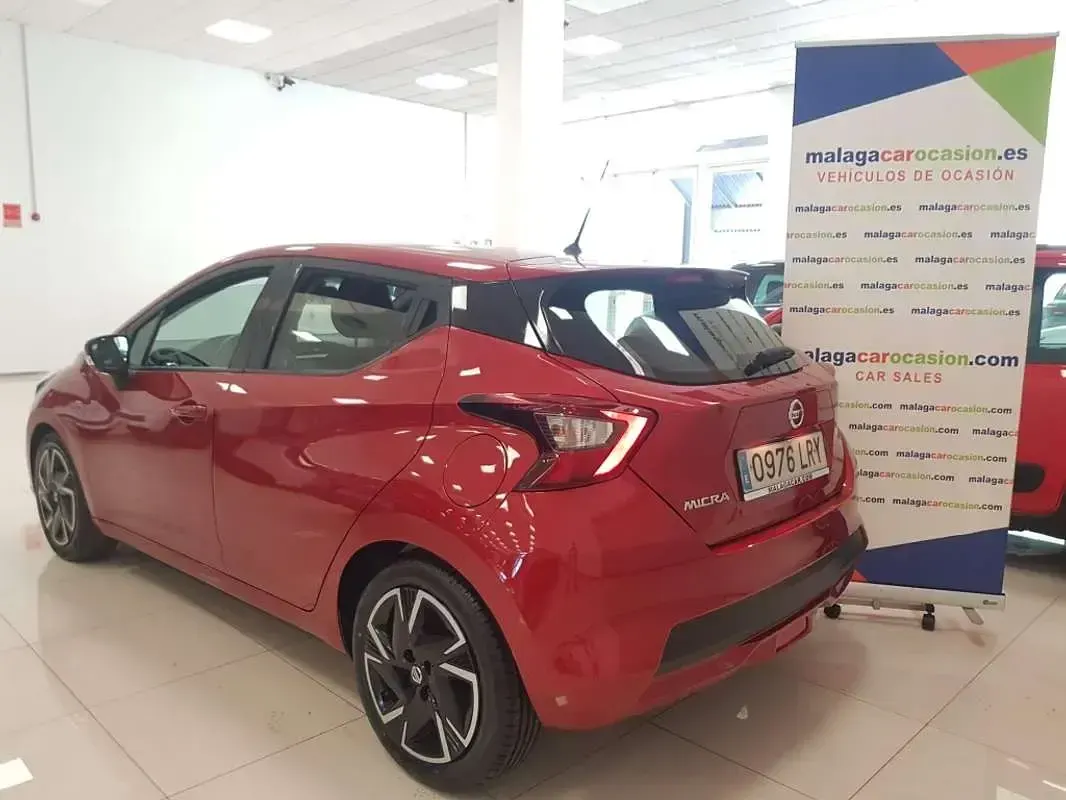 Usado Nissan Micra Acenta 92 CV (67 kW) 2021 Burdeos Utilitario