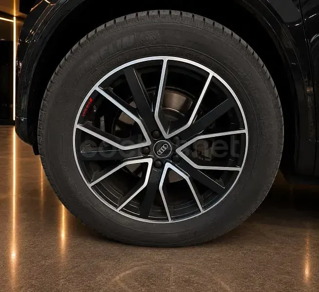 Usado Audi SQ5 Exclusive 341 CV (250 kW) 2021 Gris / plata SUV