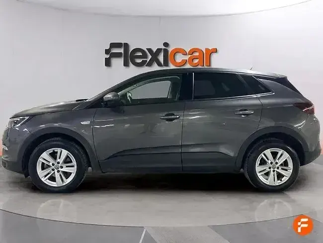 Usado Opel Grandland X Selective 130 CV (95 kW) 2019 Gris SUV