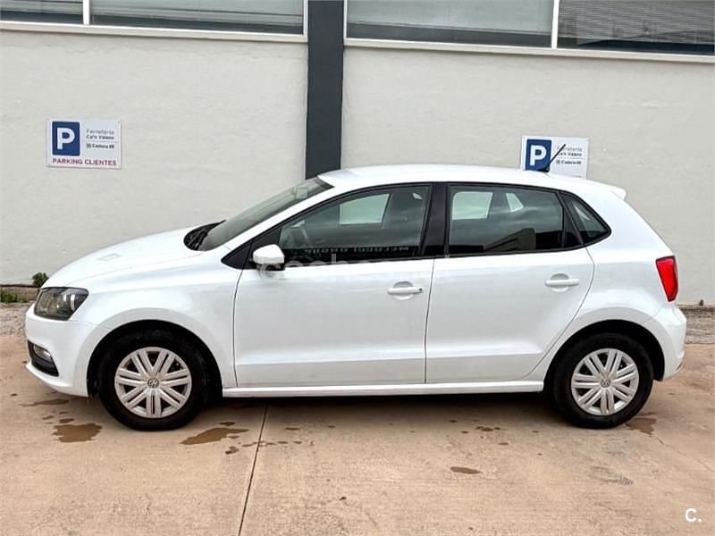 Usado VW Polo Edition 60 CV (44 kW) 2016 Blanco Berlina