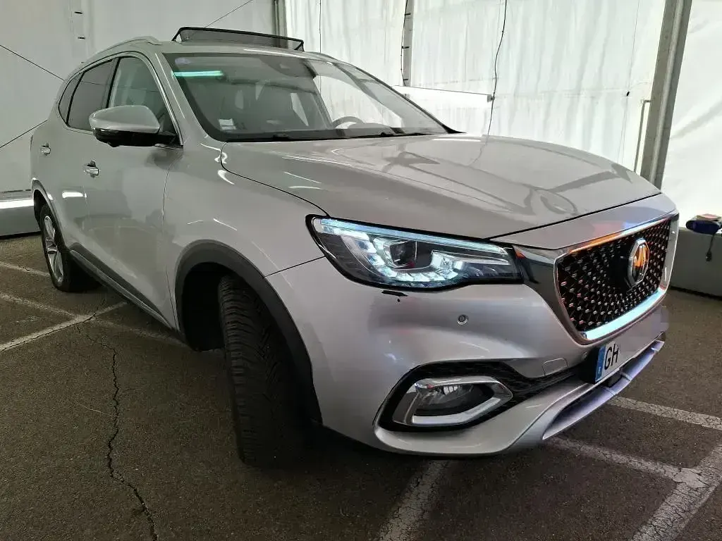 Usado MG HS Luxury 258 CV (189 kW) 2022 Gris SUV