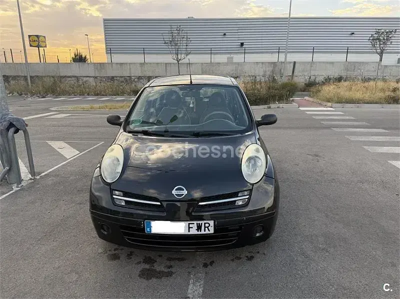 Usado Nissan Micra Acenta 80 CV (58 kW) 2007 Negro Berlina