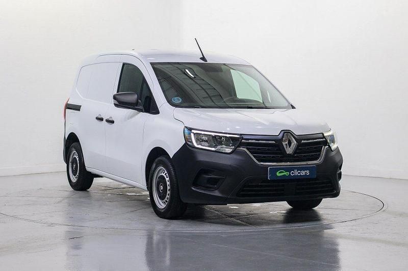 Usado Renault Kangoo 95 CV (69 kW) 2022 Negro Monovolumen