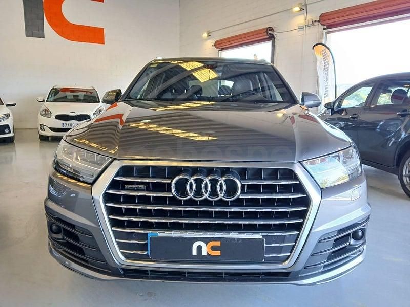 Usado Audi Q7 Sport 272 CV (200 kW) 2018 Gris / plata SUV