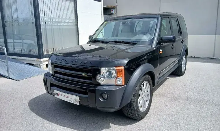 Usado Land Rover Discovery 3 SE 190 CV (139 kW) 2006 Negro SUV