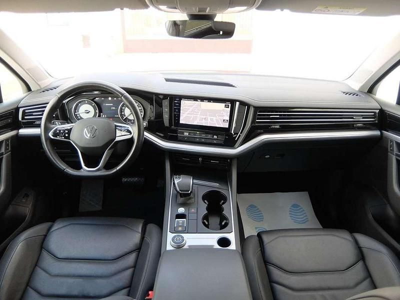 Usado VW Touareg Pure 231 CV (169 kW) 2020 Negro SUV
