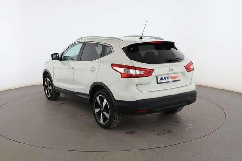 Usado Nissan Qashqai Tekna 131 CV (96 kW) 2016 Blanco SUV