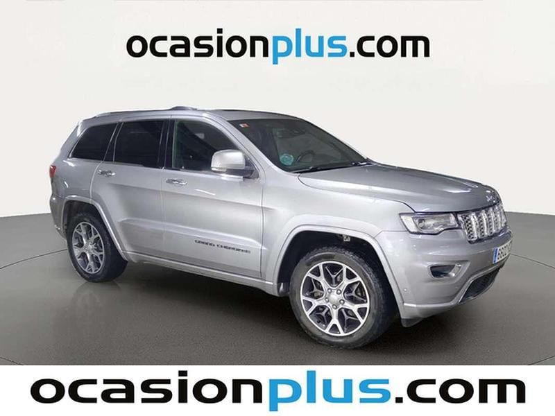 Usado Jeep Grand Cherokee Overland 250 CV (183 kW) 2019 Gris SUV