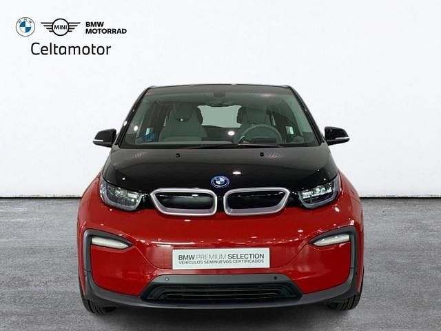 Usado BMW i3 Comfort Edition 125 kW (170 CV) 2021 Pintura metalizada melbourne rot con detalles frozen grey metalizado Utilitario