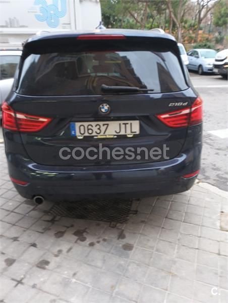 Usado BMW 218 150 HP (110 kW) 2016 Azul Carrinha