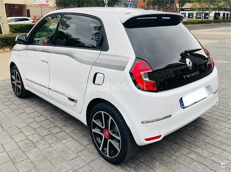 Usado Renault Twingo Zen 93 CV (68 kW) 2020 Blanco Utilitario