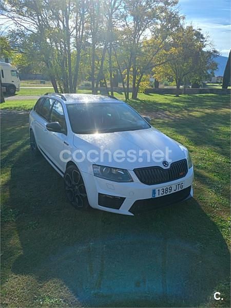 Blanco Usado 2016 Skoda Octavia RS Familiar | 18.500 € (Precio justo) - Imagen 1/4