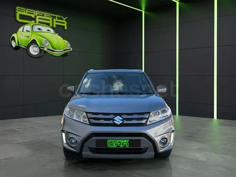Usado Suzuki Vitara GL 120 CV (88 kW) 2016 Gris / plata SUV