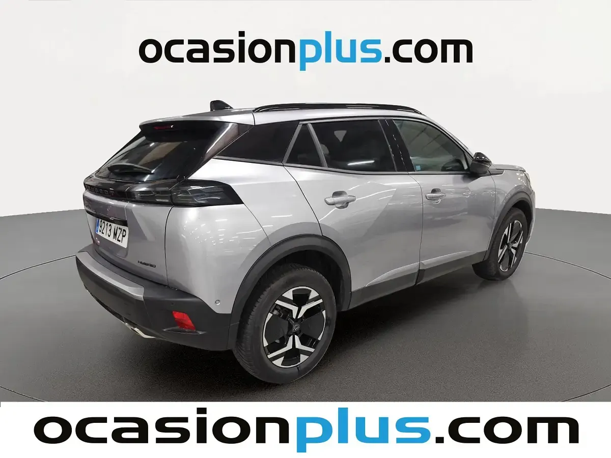 Usado Peugeot 2008 Allure 145 CV (106 kW) 2025 Gris SUV