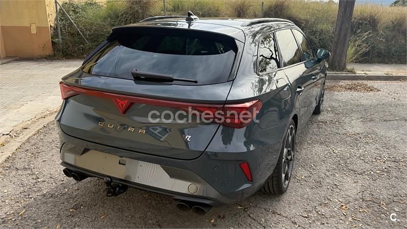 Nuevo Cupra Leon VZ 333 CV (244 kW) 2025 Gris / plata Familiar