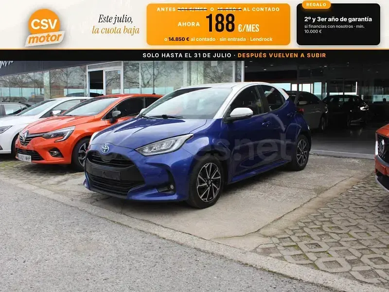 Usado Toyota Yaris Hybrid Style 116 CV (85 kW) 2021 Azul Berlina