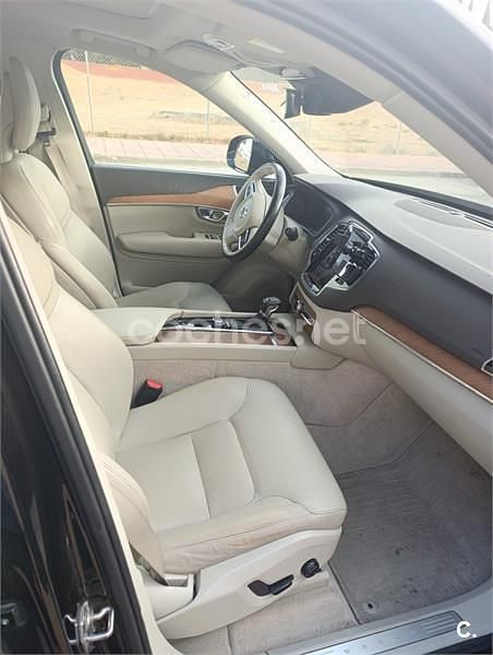 Negro Usado 2016 Volvo XC90 Momentum SUV | 24.750 € (Buen precio) - Imagen 1/4