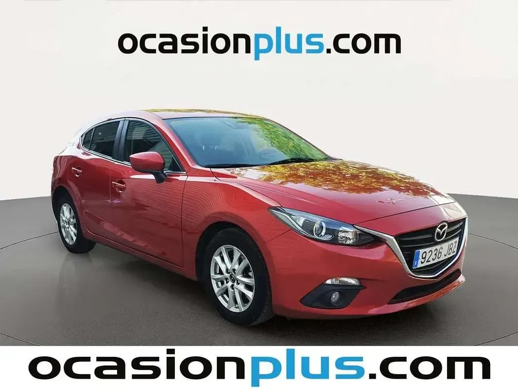 Usado Mazda 3 Style 120 CV (88 kW) 2015 Rojo Utilitario