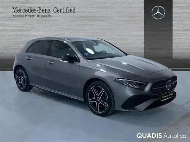 Usado Mercedes A250 218 CV (160 kW) 2026 Gris montaña