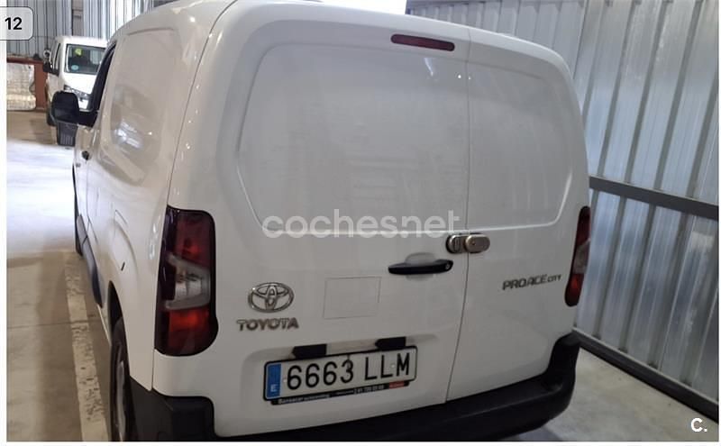 Usado Toyota Proace City City 102 CV (75 kW) 2020 Blanco Monovolumen