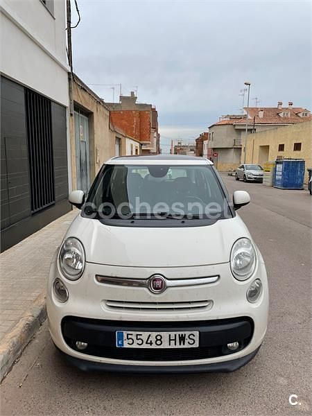 Usado Fiat 500L Pop Star 105 CV (77 kW) 2014 Blanco Monovolumen