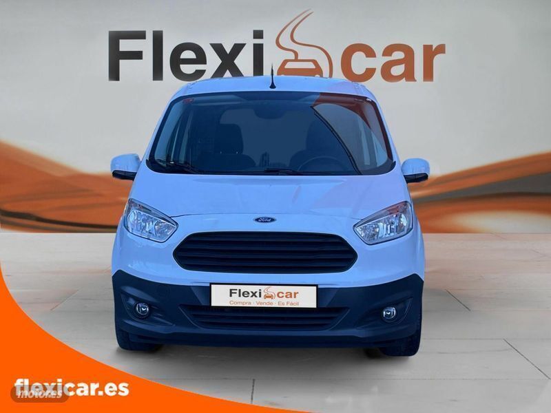 Usado Ford Tourneo Courier Trend 75 CV (55 kW) 2017 Monovolumen