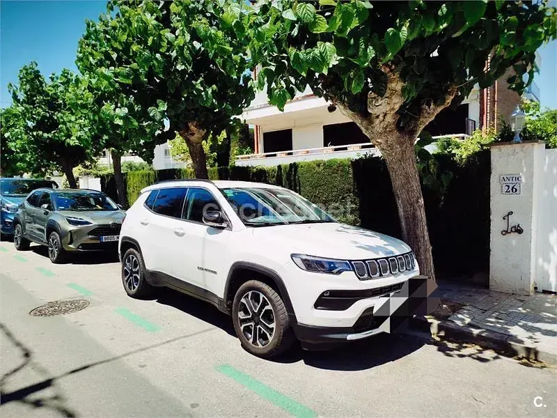 Usado Jeep Compass Limited 130 CV (95 kW) 2022 Blanco SUV