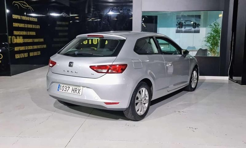 Usado Seat Leon SC Reference 90 CV (66 kW) 2014 Gris Utilitario