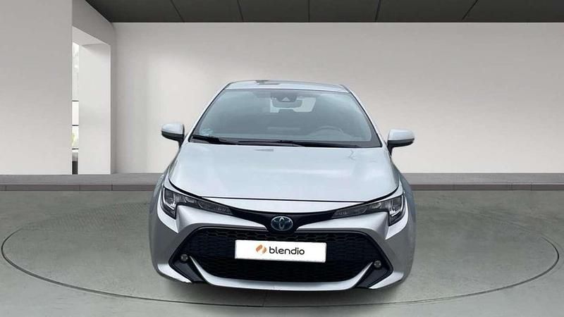 Usado Toyota Corolla Active 122 CV (89 kW) 2022 Gris Berlina