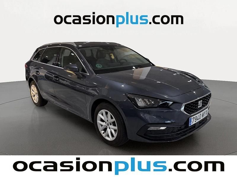 Usado Seat Leon Style 116 CV (85 kW) 2025 Gris Monovolumen