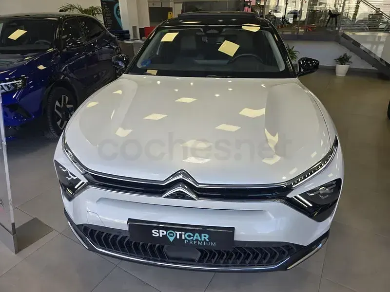 Usado Citroën C5 X Shine 225 CV (165 kW) 2022 Blanco Familiar
