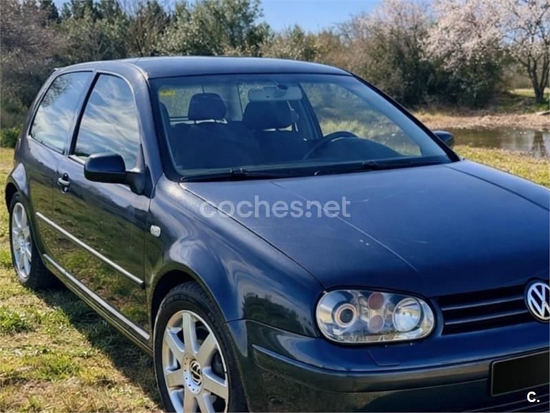 Usado VW Golf IV GTI 180 CV (132 kW) 2003 Gris / plata Berlina