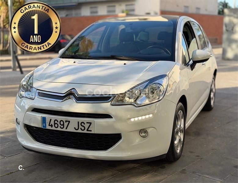 Käytetty Citroën C3 Feel 82 HP (60 kW) 2017 Valkoinen Sedan