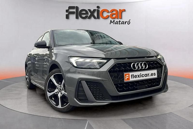 Usado Audi A1 Sportback S-Line 95 CV (69 kW) 2021 Gris Utilitario