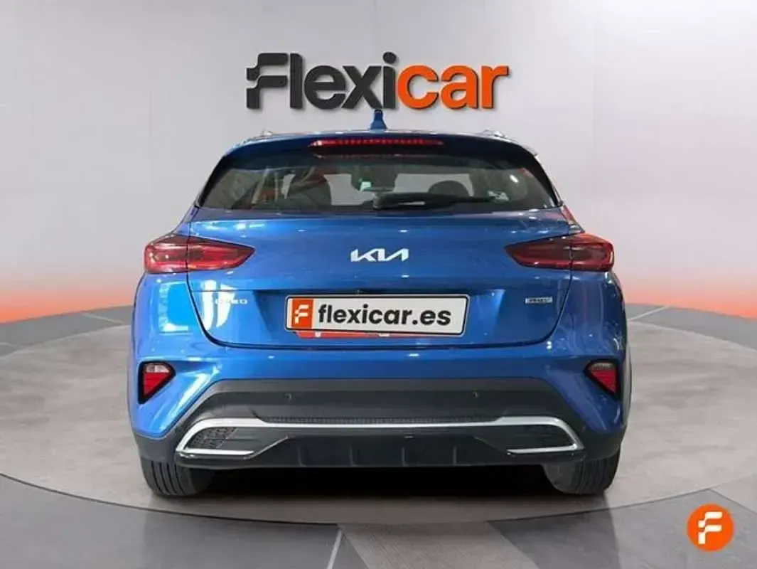 Usado Kia XCeed GT-Line 160 CV (117 kW) 2023 Azul SUV
